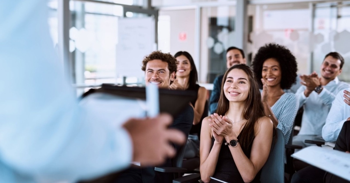 lãnh đạo xây dựng đội ngũ hiệu suất cao